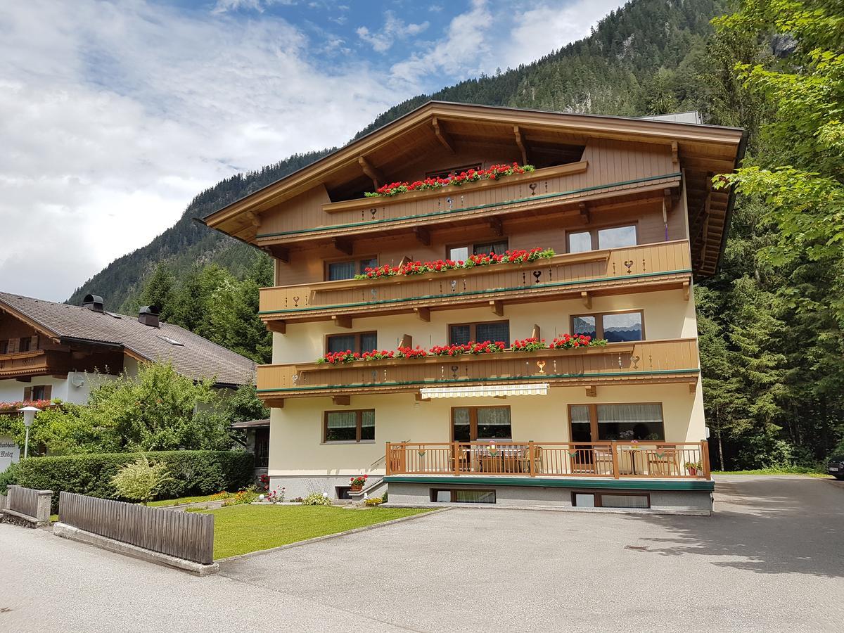 Haus Groeblacher Mayrhofen Exterior foto